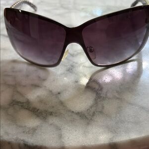 Black Gradient Shield Sunglasses Modern Design